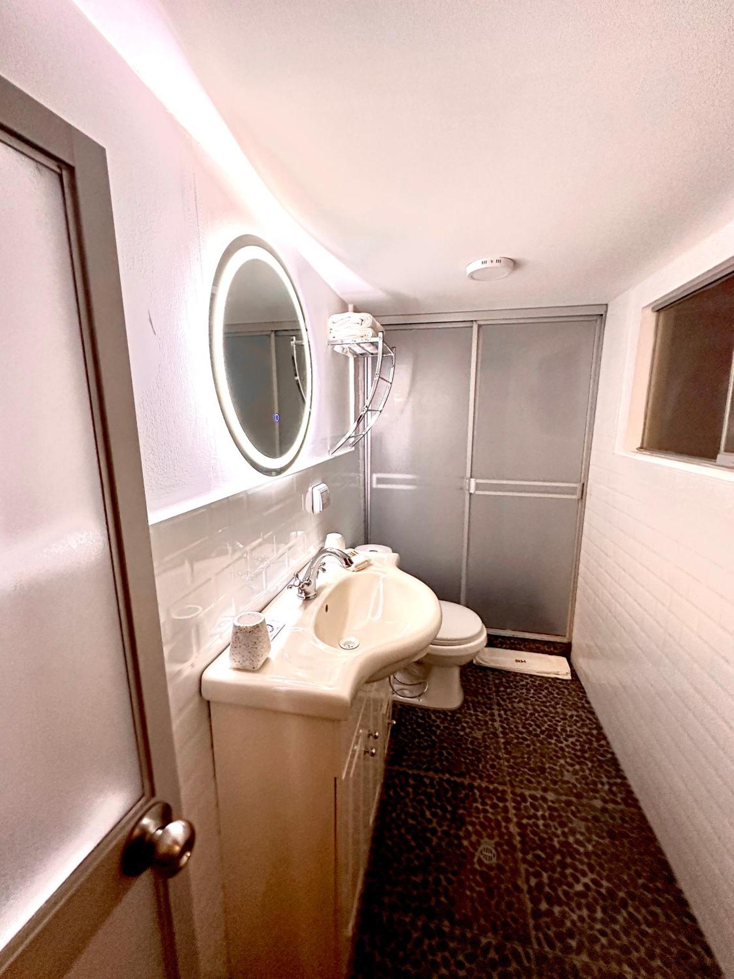 Blacky Hostel And Apartments (Adults Only) กุสโก ภายนอก รูปภาพ