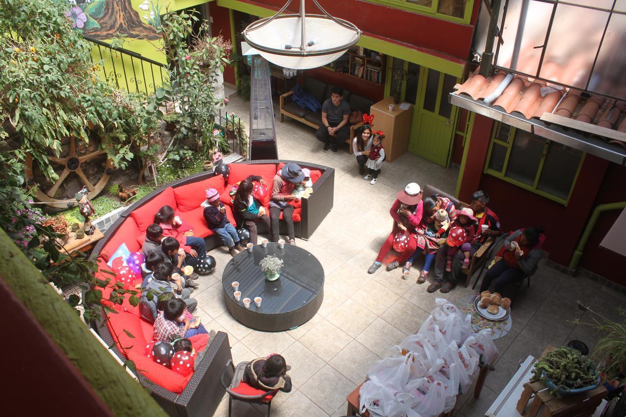 Blacky Hostel And Apartments (Adults Only) กุสโก ภายนอก รูปภาพ
